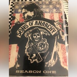$3 ADD ON ⭐️🎥 📺 ⭐️ SEASON 1 SONS OF ANARCHY